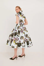 Load image into Gallery viewer, Cara Cara Octavia Dress
