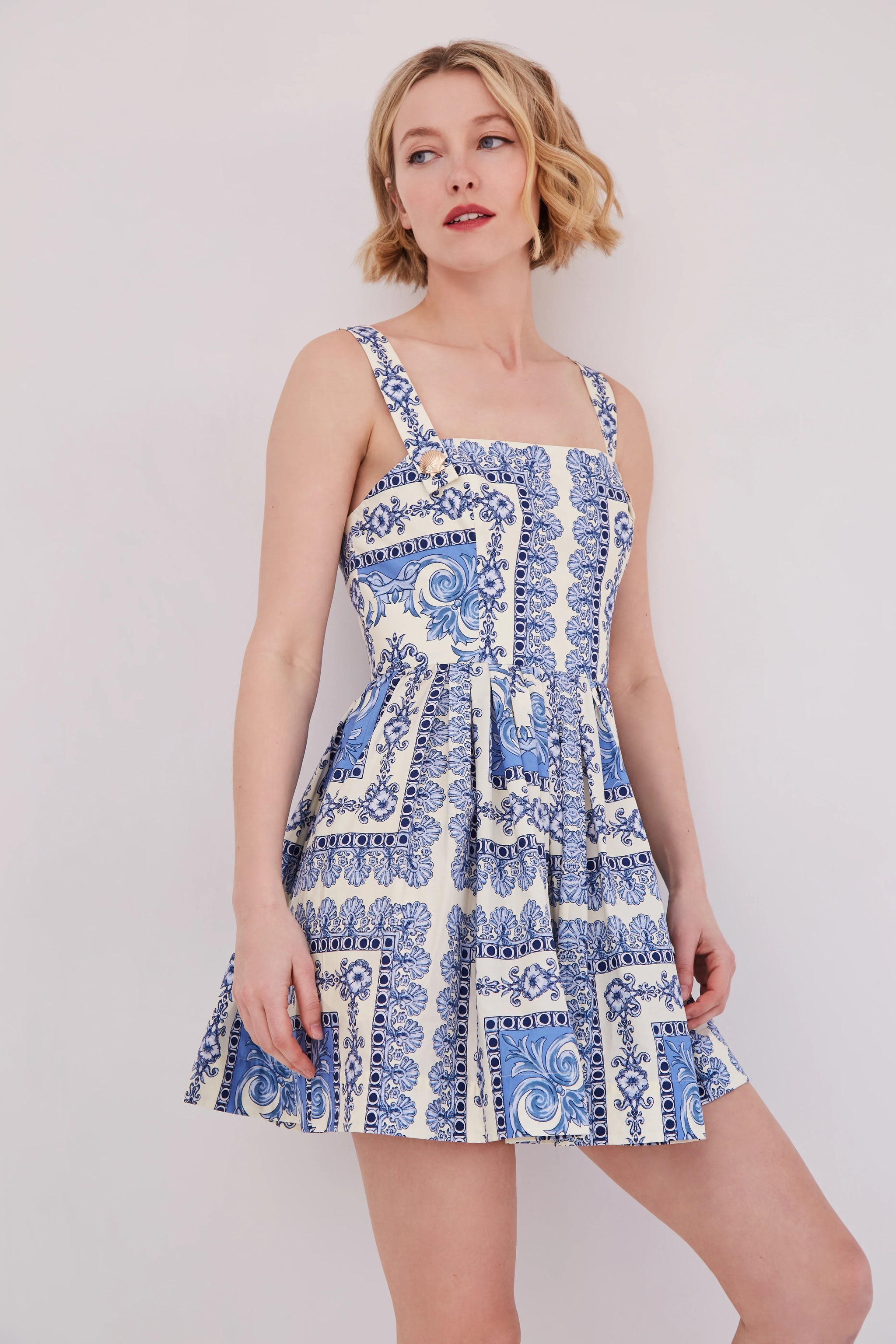 cara cara nash mini dress le tile green Nash Mini Dress in Cotton main image 1
