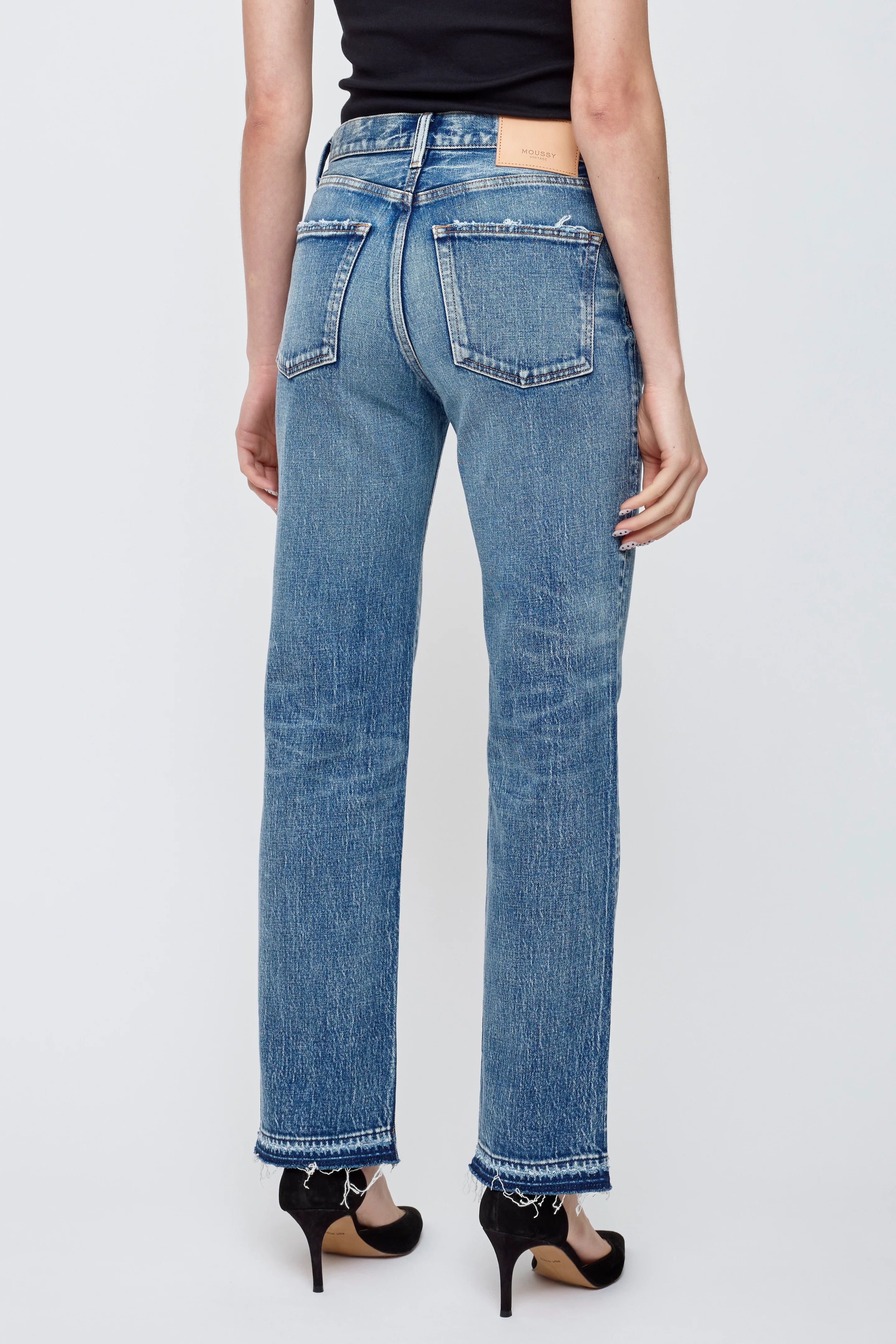 Moussy Williamsville