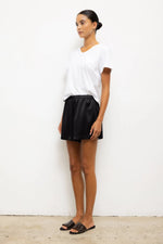 Load image into Gallery viewer, Leset Margo V Neck
