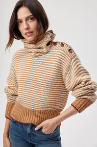 AMO Stephani Sweater