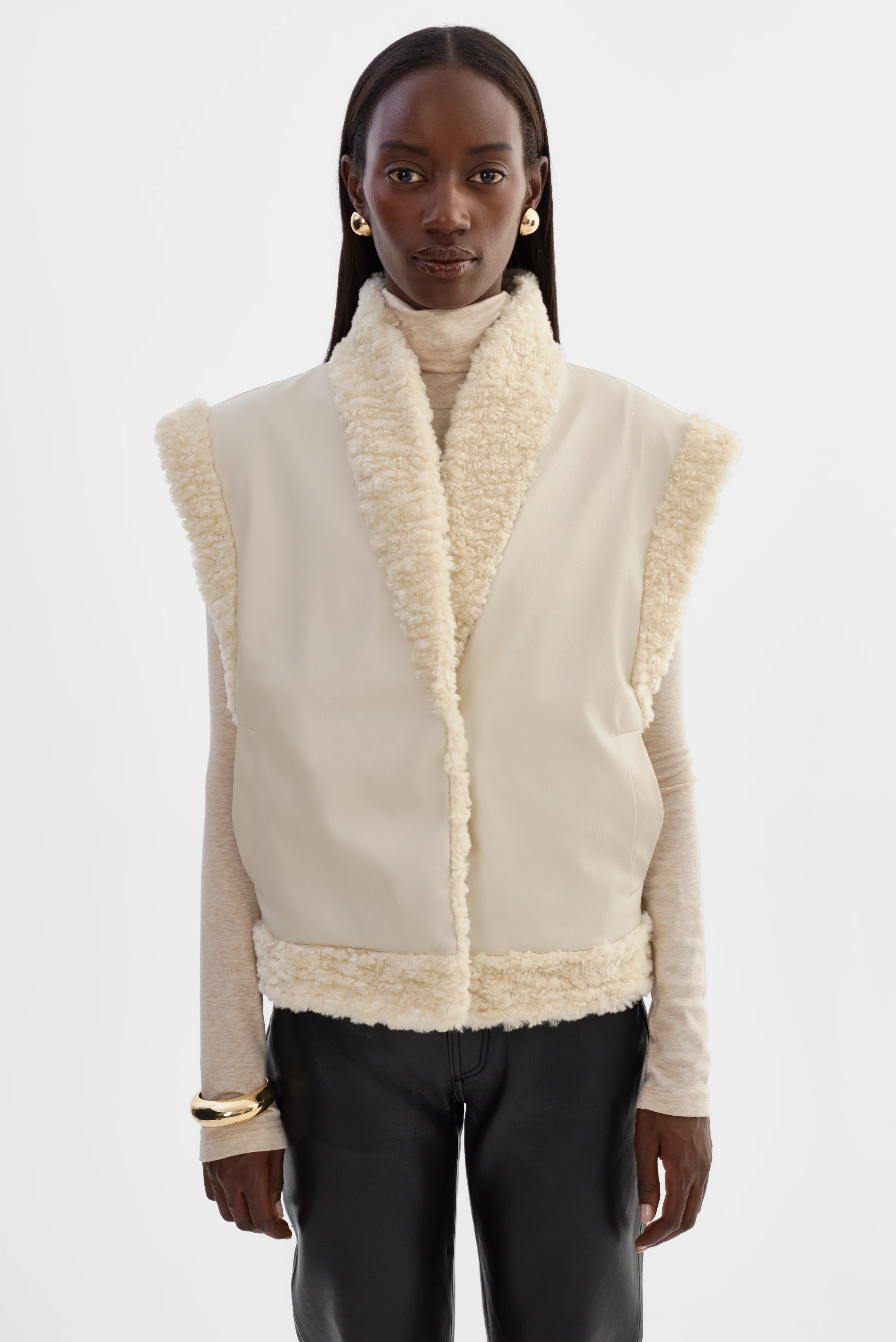 La Marque Dua Reversible Vest