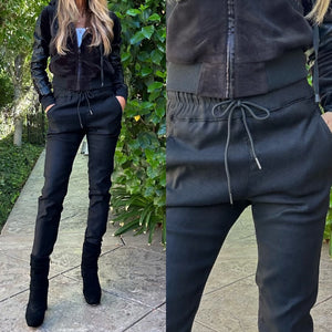 Bevy Flog Shely Black Corduroy