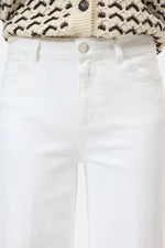 Load image into Gallery viewer, Closed Wera Jeans
