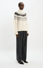 Load image into Gallery viewer, Arch4 Vionna Sweater
