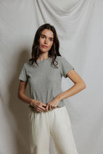 Load image into Gallery viewer, Perfect White Tee Vivian Pre-Order
